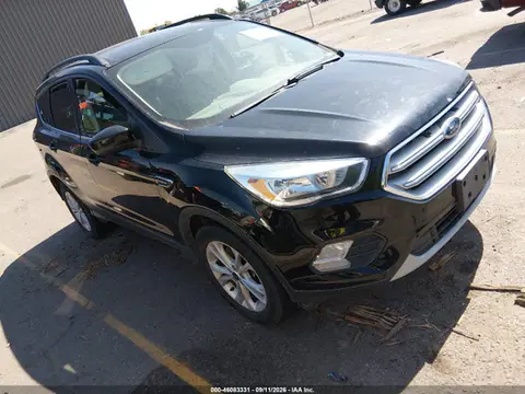 2018 Ford ESCAPE SE VIN 1FMCU9GD8JUD59567 фото 1