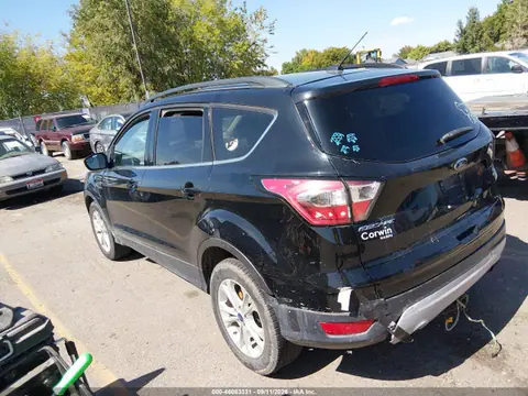 2018 Ford ESCAPE SE VIN 1FMCU9GD8JUD59567 фото 3