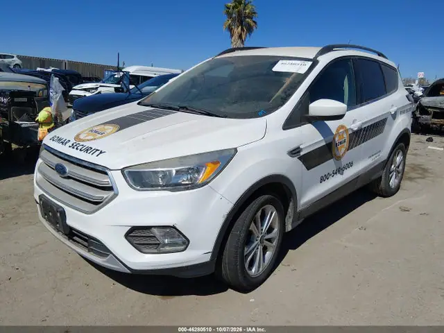 1FMCU0GD6JUA56511 — 2018 Ford Escape SE, фото 2 с аукциона IAAI 14.10.2026, Естественный износ