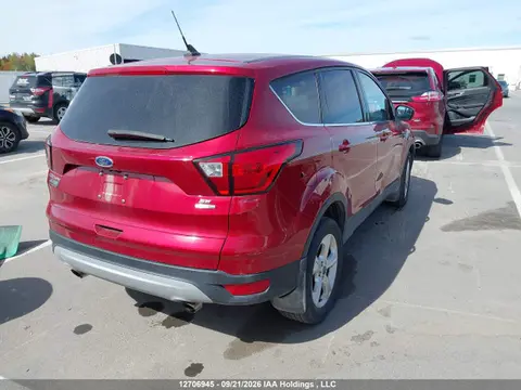 2019 Ford ESCAPE SE VIN 1FMCU9GD4KUB13634 фото 4