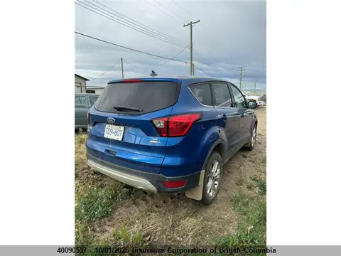 2019 Ford ESCAPE SE VIN 1FMCU9GD9KUC14006 фото 3