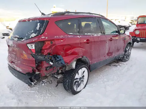 2019 Ford ESCAPE SE VIN 1FMCU9GD5KUC12267 фото 4