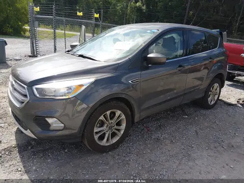 2019 Ford ESCAPE SE VIN 1FMCU0GD3KUC35588 фото 2