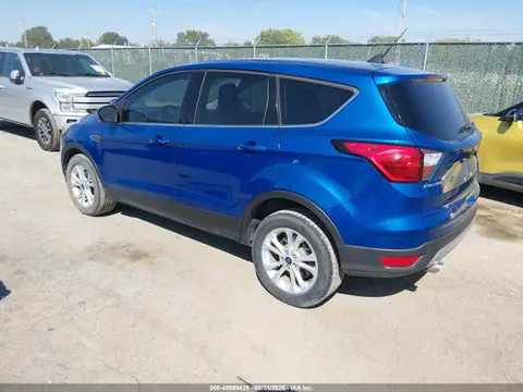 2019 Ford ESCAPE SE VIN 1FMCU0GD0KUA05460 фото 3
