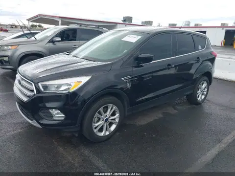 2019 Ford ESCAPE SE VIN 1FMCU0GD1KUB86522 фото 2