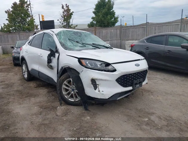 2020 Ford ESCAPE SE VIN 1FMCU9G6XLUB83366 фото 1
