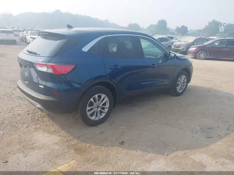2020 Ford ESCAPE SE VIN 1FMCU0G60LUA63894 фото 4