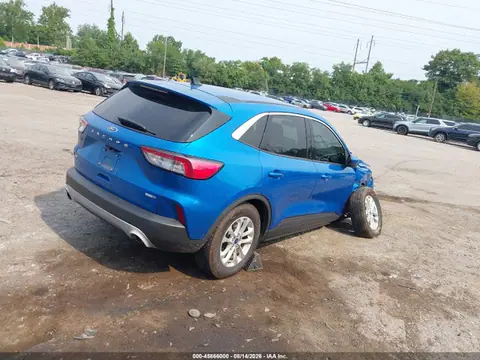 2020 Ford ESCAPE SE VIN 1FMCU9G6XLUA66497 фото 4