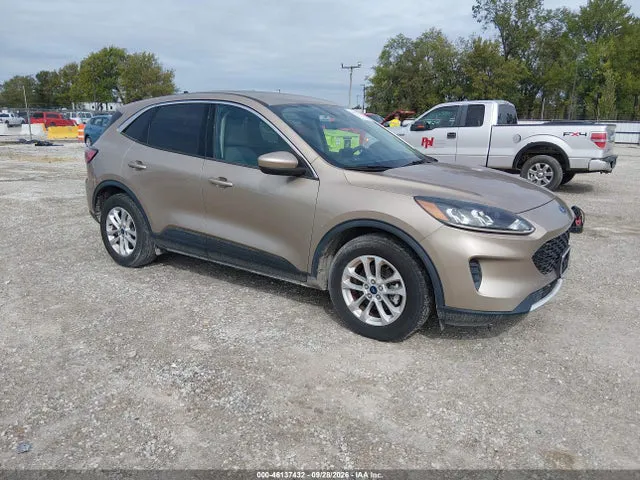 2020 Ford ESCAPE SE VIN 1FMCU0G63LUB84211 фото 1