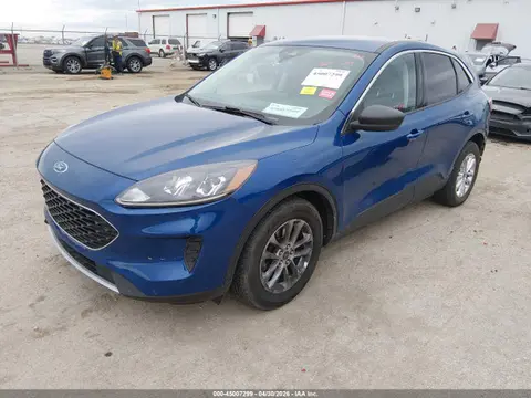 2022 Ford ESCAPE SE VIN 1FMCU0G65NUA27394 фото 2