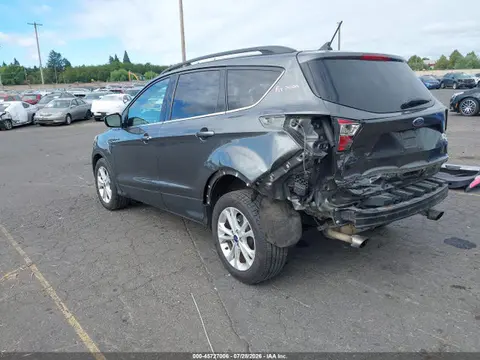 2018 Ford ESCAPE SEL VIN 1FMCU9HD1JUA77575 фото 3