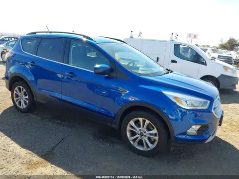 1FMCU9HD3JUA09648 — 2018 Ford Escape SEL, Естественный износ (Normal Wear & Tear), фото до ремонта