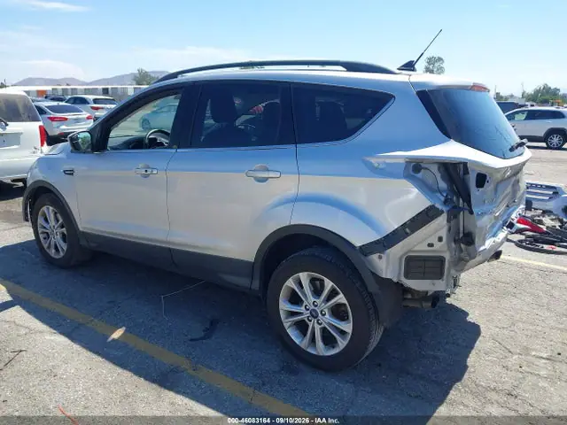 1FMCU0HDXKUC31438 — 2019 Ford Escape SEL, фото 3 с аукциона IAAI 13.10.2026, Град