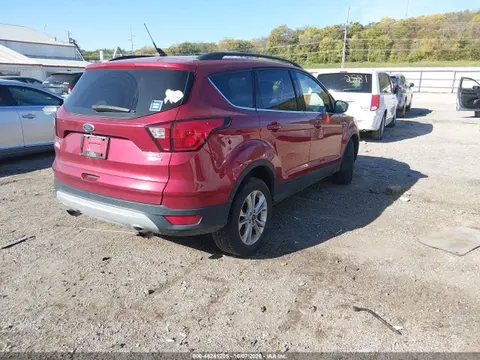 2019 Ford ESCAPE SEL VIN 1FMCU9HD5KUA68573 фото 4