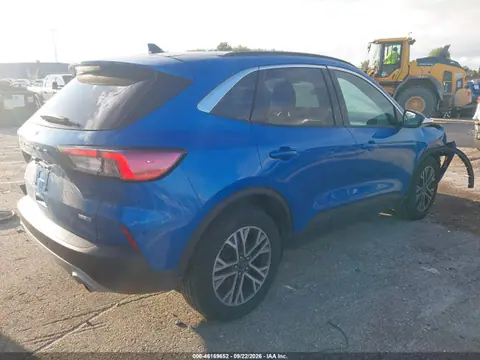 2020 Ford ESCAPE SEL VIN 1FMCU9H62LUA26218 фото 4