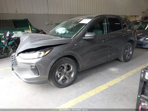 2023 Ford Escape St-line VIN 1FMCU9MN8PUA94610 фото 2