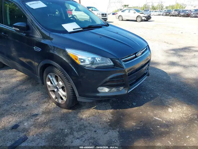1FMCU9J98EUC97419 — 2014 Ford Escape Titanium, Естественный износ (Normal Wear & Tear), фото до ремонта