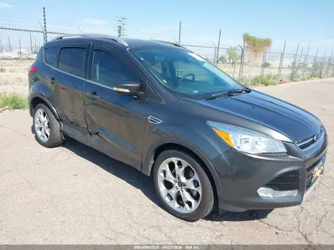 1FMCU0J90GUB73160 — 2016 Ford Escape Titanium, Опрокидывание (Rollover), фото до ремонта