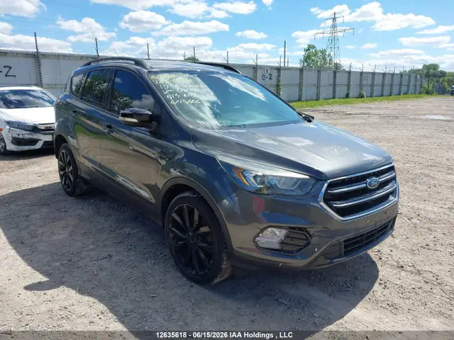 1FMCU9J99HUD87909 — 2017 Ford Escape Titanium, Левый бок (Left Side), фото до ремонта