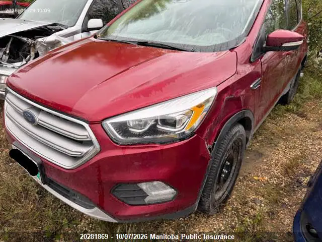 2017 Ford Escape Titanium VIN 1FMCU9J98HUB69928 фото 2