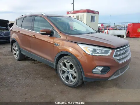 1FMCU9J91HUA85577 — 2017 Ford Escape Titanium, Град (Hail), фото до ремонта