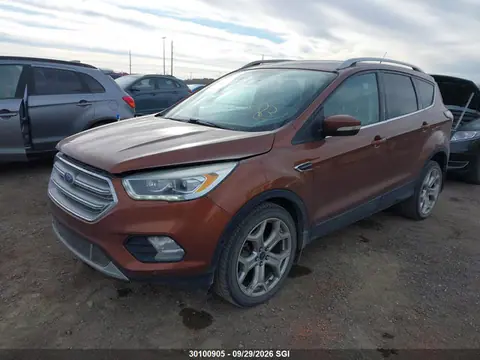 2017 Ford Escape Titanium VIN 1FMCU9J91HUA85577 фото 2