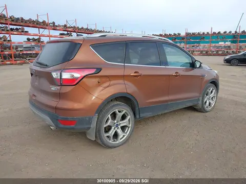 2017 Ford Escape Titanium VIN 1FMCU9J91HUA85577 фото 4