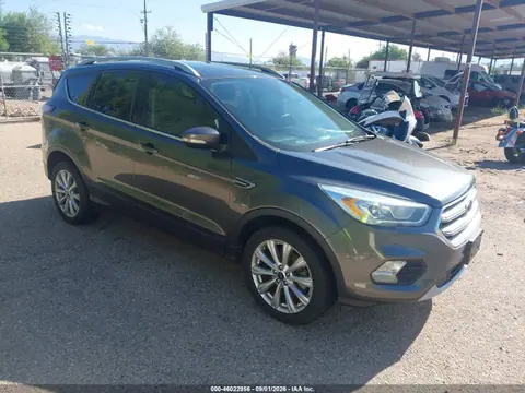 1FMCU9JD0HUD20703 — 2017 Ford Escape Titanium, Естественный износ (Normal Wear & Tear), фото до ремонта