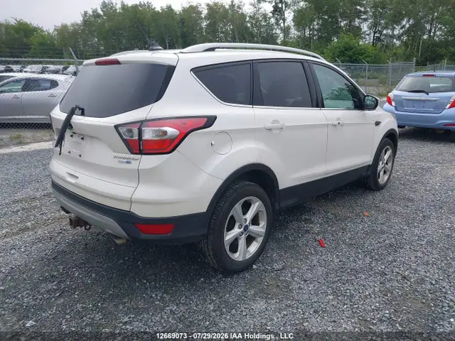 1FMCU9J98JUC41832 — 2018 Ford Escape Titanium, фото 4 с аукциона IAAI 29.09.2026, Изъят кредитором