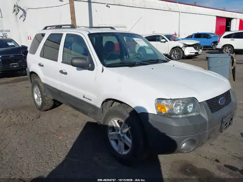 2007 Ford Escape Hybrid VIN 1FMYU59H87KB68072 фото 2