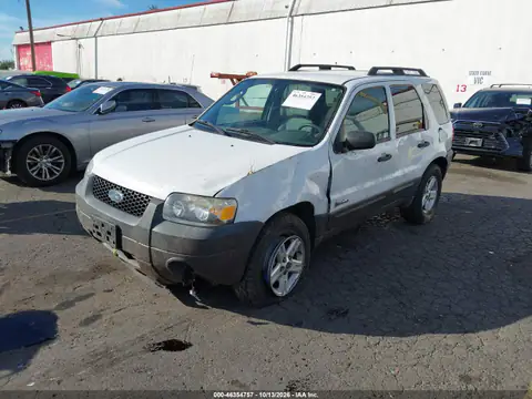 2007 Ford Escape Hybrid VIN 1FMYU59H87KB68072 фото 3
