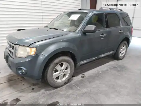 1FMCU0D7XBKB65307 — 2011 Ford Escape, фото 2 с аукциона IAAI, Естественный износ