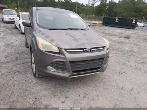 1FMCU0GX8DUD63791 — 2013 Ford Escape, Естественный износ, фото до ремонта