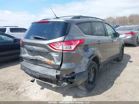 2014 Ford Escape VIN 1FMCU0GX7EUA55562 фото 4