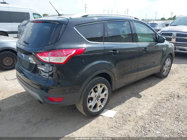 1FMCU0JX3GUB46906 — 2016 Ford Escape, фото 4 с аукциона IAAI 13.10.2026, Естественный износ