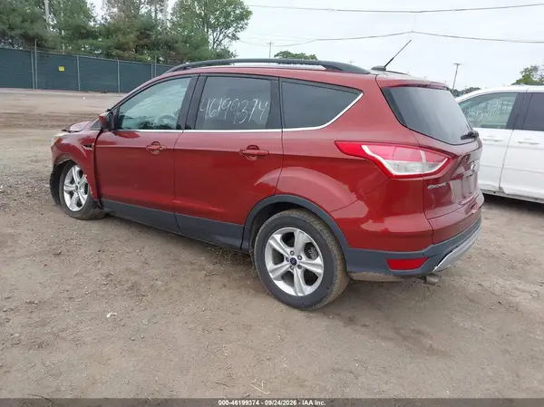 1FMCU9GX5GUB70281 — 2016 Ford Escape, фото 3 с аукциона IAAI, Передняя часть слева