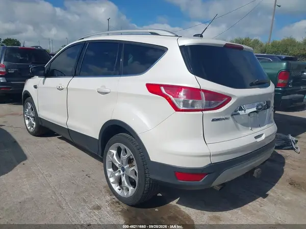 1FMCU9J95GUC48729 — 2016 Ford Escape, фото 3 с аукциона IAAI, Передняя часть