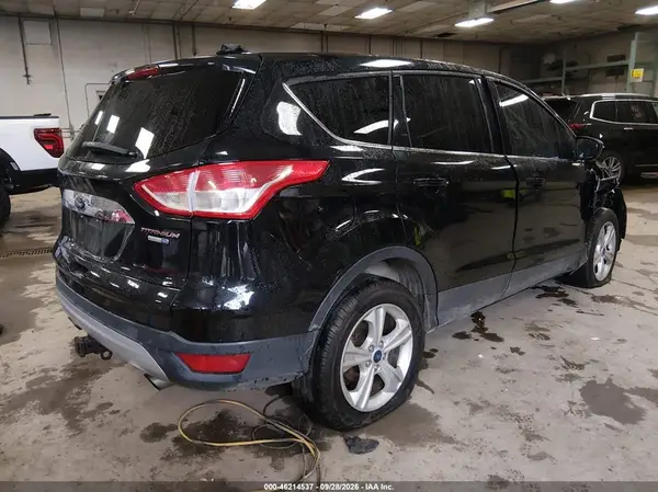 1FMCU9G90GUA57727 — 2016 Ford Escape, фото 4 с аукциона IAAI, Передняя часть справа
