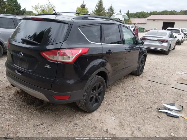 1FMCU9G96GUC75090 — 2016 Ford Escape, фото 4 с аукциона IAAI 10.10.2026, Передняя часть справа