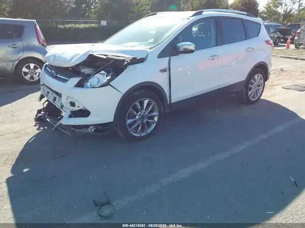 1FMCU9G92GUA71984 — 2016 Ford Escape, фото 2 с аукциона IAAI, Передняя часть