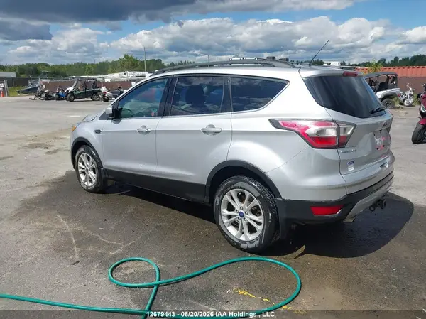 1FMCU9G95HUB33220 — 2017 Ford Escape, фото 3 с аукциона IAAI 29.09.2026, Передняя часть