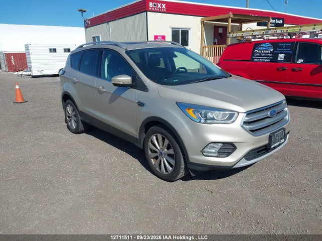 2017 Ford Escape VIN 1FMCU9J98HUB18655 фото 1