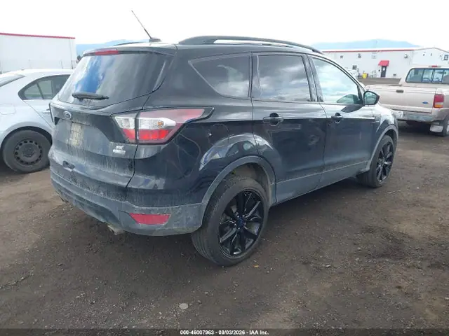 1FMCU9GD6HUC69635 — 2017 Ford Escape, фото 4 с аукциона IAAI 13.10.2026, Естественный износ