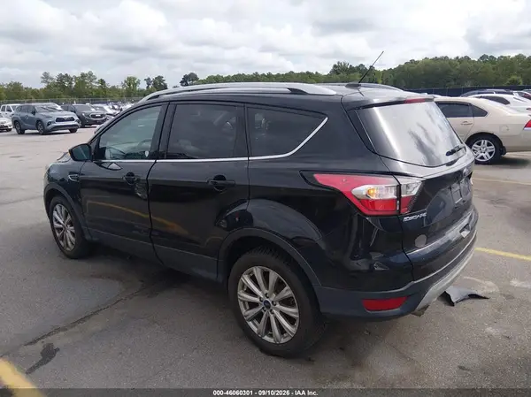 1FMCU9JDXHUD72517 — 2017 Ford Escape, фото 3 с аукциона IAAI 30.09.2026, Естественный износ