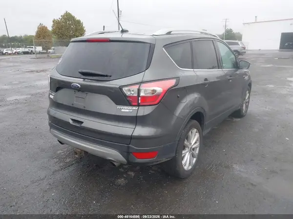 1FMCU9J93HUD49432 — 2017 Ford Escape, фото 4 с аукциона IAAI, Левый бок