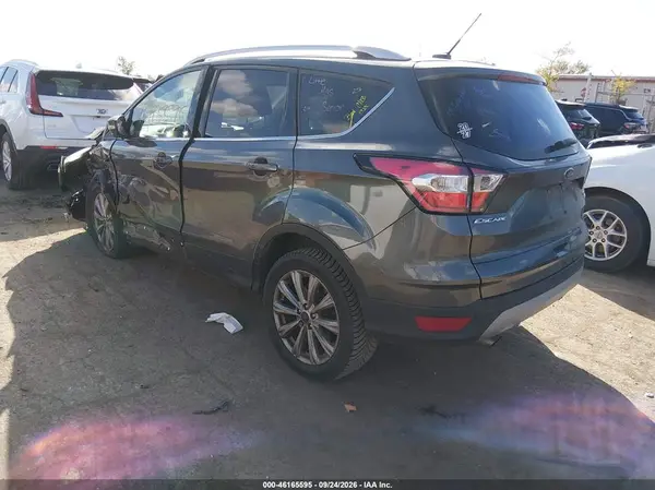 1FMCU0JD8HUD65187 — 2017 Ford Escape, фото 3 с аукциона IAAI, Передняя часть