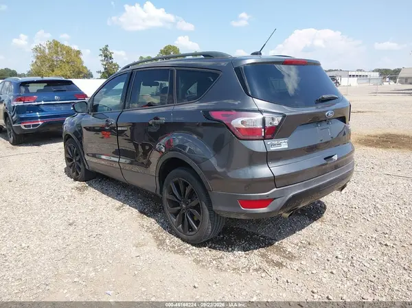 1FMCU0GD6HUE64498 — 2017 Ford Escape, фото 3 с аукциона IAAI 14.10.2026, Передняя часть слева
