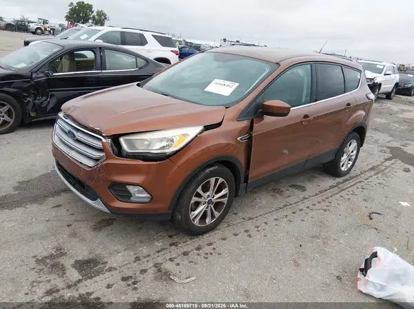1FMCU0GDXHUD94956 — 2017 Ford Escape, фото 2 с аукциона IAAI 08.10.2026, Пресная вода