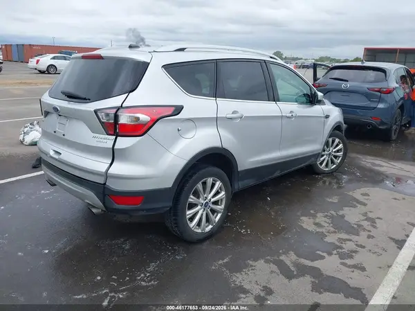 1FMCU0J95HUE53075 — 2017 Ford Escape, фото 4 с аукциона IAAI, Левый бок