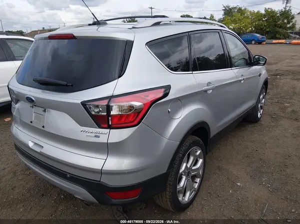 1FMCU9J96HUD99953 — 2017 Ford Escape, фото 4 с аукциона IAAI 12.10.2026, Передняя часть